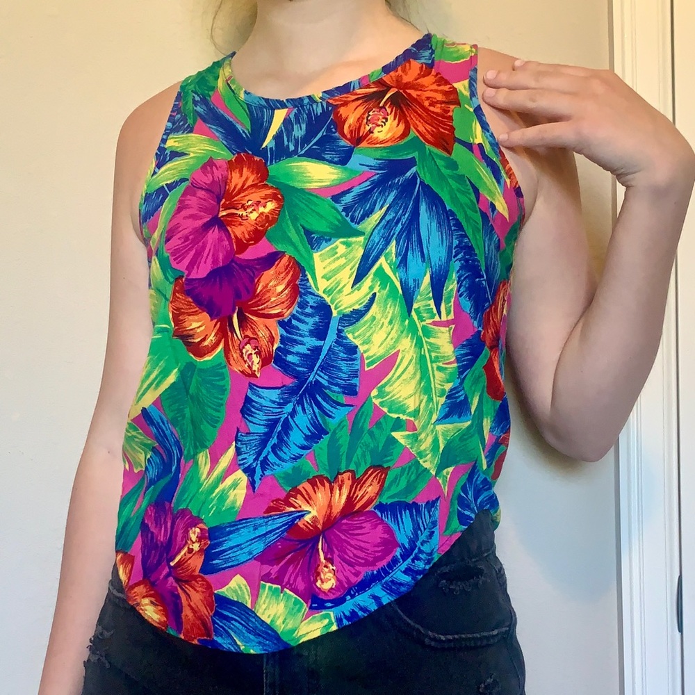 VTG Colorful Tropical Print Sleeveless Top